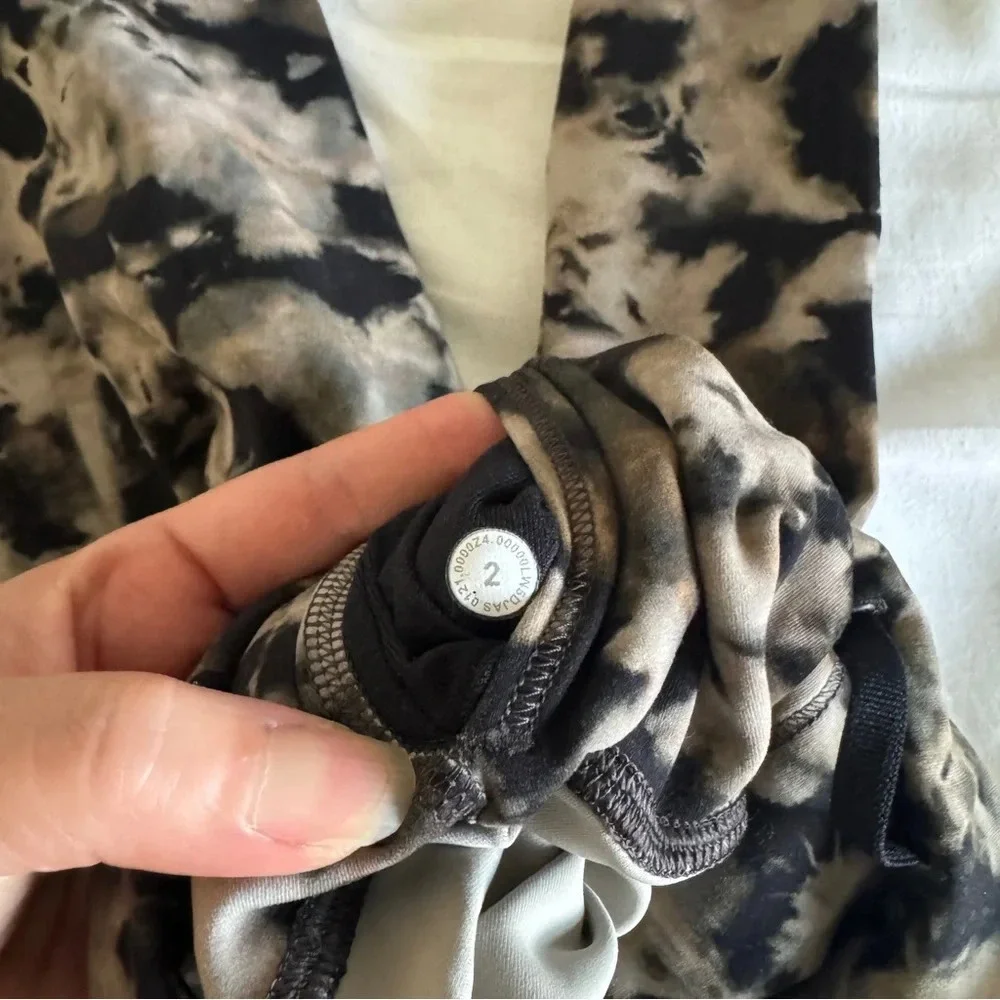 🆕 Lululemon Wunder Train HR Tight 28” Dispersed Light Raw Linen Multi